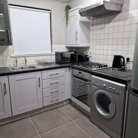 Contemporary City Centre Flat Belfast Bagian luar foto